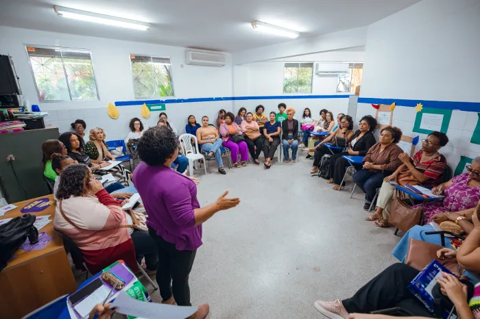 Roda de conversa marca a Pré-conferência de Política para Mulheres