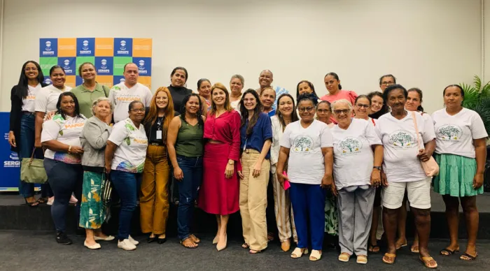 Seasic realiza escuta com associações de catadoras de mangaba de Sergipe