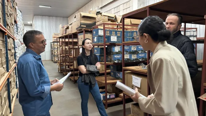 Cabral fiscaliza estoque de materiais odontológicos e cobra cronograma de entrega nas UBSs