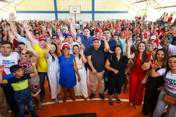 Mais de 2 mil pessoas são beneficiadas com a entrega de cartões do Maranhão Livre da Fome em Anapurus, Anajatuba e Belágua