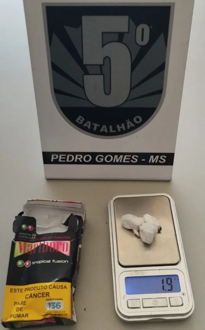 Polícia Militar prende jovem por posse de droga em Pedro Gomes