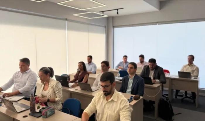 Investe Piauí realiza seminário de alinhamento sobre governança corporativa