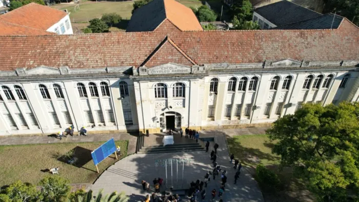 Governo inicia recuperação do Instituto Estadual de Educação Oswaldo Aranha, de Alegrete