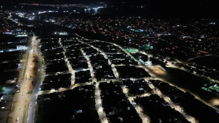 Ilumina Marabá: Bairro Km 7 todo com luminárias em LED