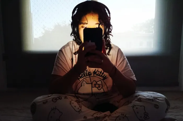 Tráfico de pessoas: Denúncias de práticas criminosas na internet crescem 152%