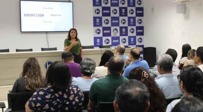 Deso promove palestra sobre saúde mental com foco na prevenção e acolhimento dos colaboradores