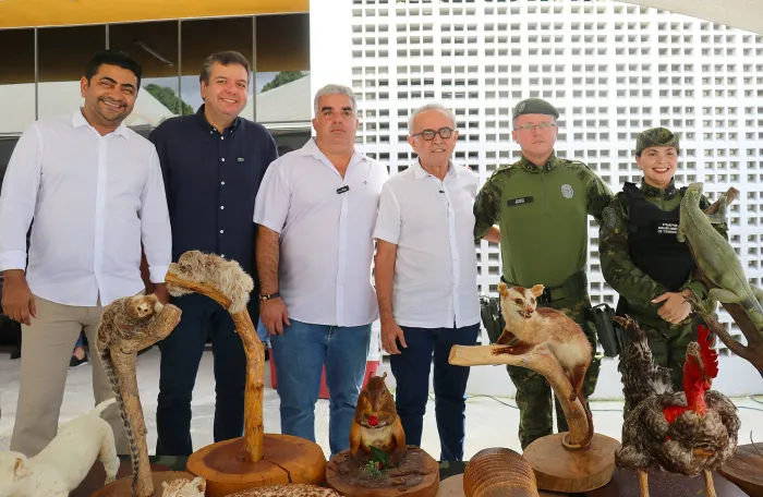 Cícero Lucena celebra um ano de funcionamento do Hospital Veterinário de João Pessoa