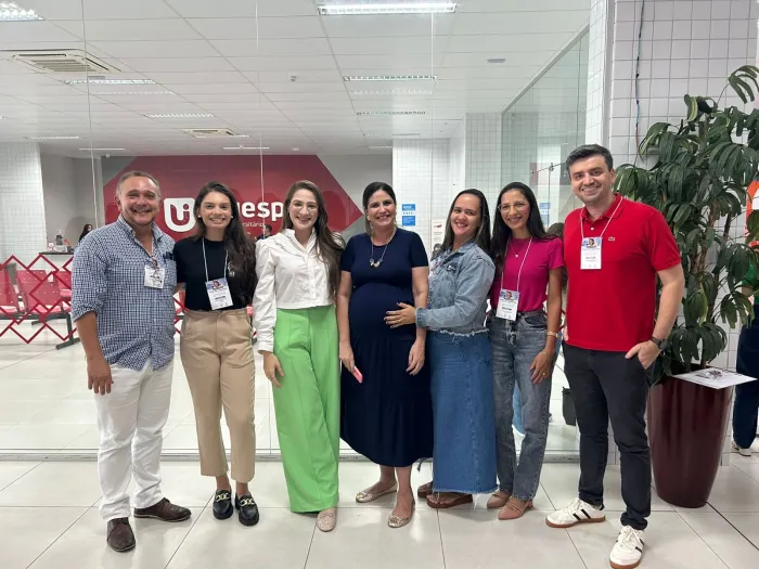 Equipe do Instituto Cândida Vargas participa de curso com a precursora do Teste da Linguinha