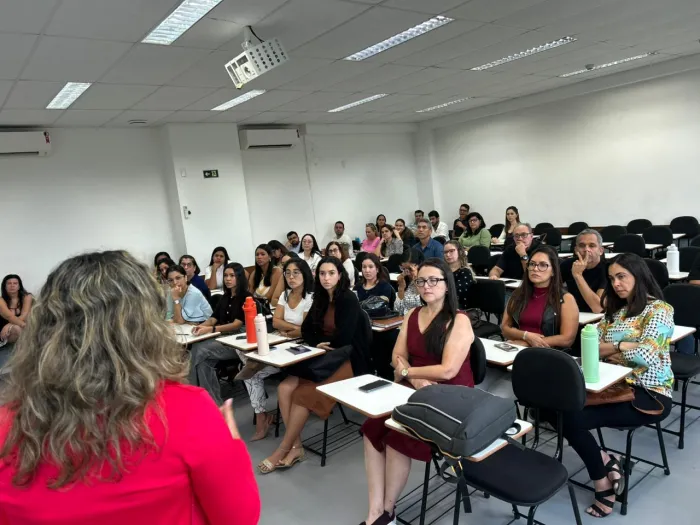 Reunião de odontólogos reforça capacitação e integração da rede de saúde bucal