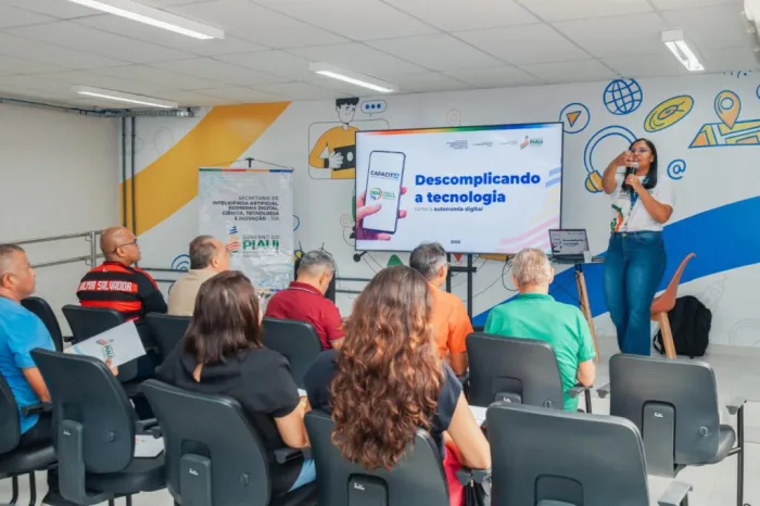 CapacitIA realiza nova turma de formação digital para entidades de Teresina