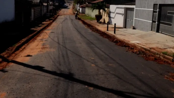 Colaboração dos moradores é essencial para continuidade das obras de pavimentação no Conjunto Nova Esperança