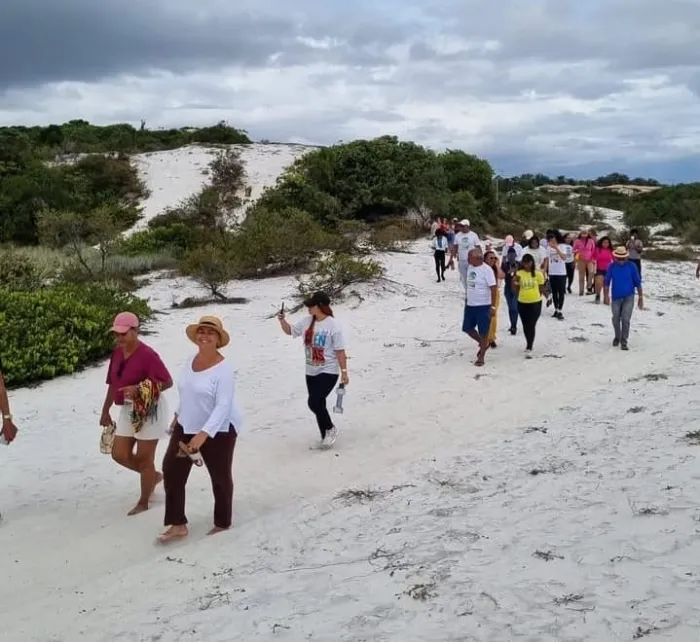 Prefeitura promove visita técnica ao Parque das Dunas com professores da rede