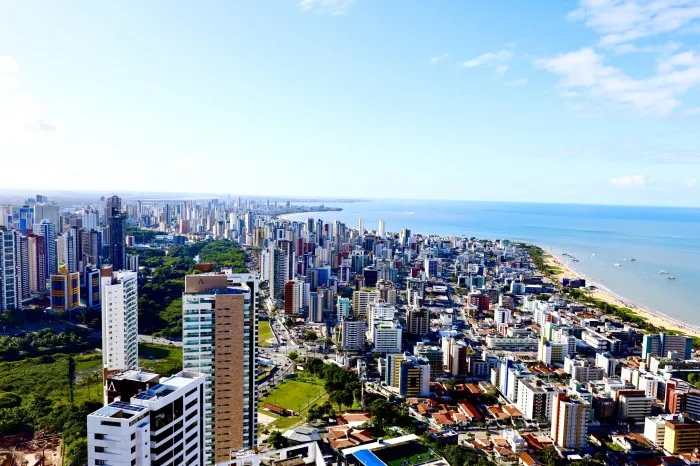 João Pessoa cresce com visão futurista que a transforma em uma capital moderna e inclusiva