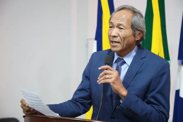 Elias Ishy questiona falta de materiais odontológicos em unidades de saúde