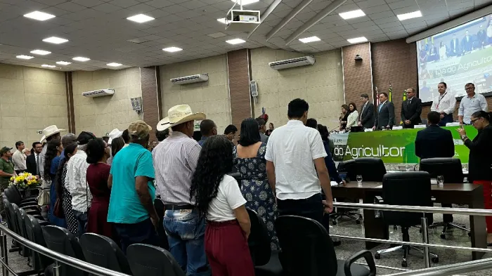 Homenagem: Câmara Municipal realiza sessão solene em comemoração ao Dia do Agricultor
