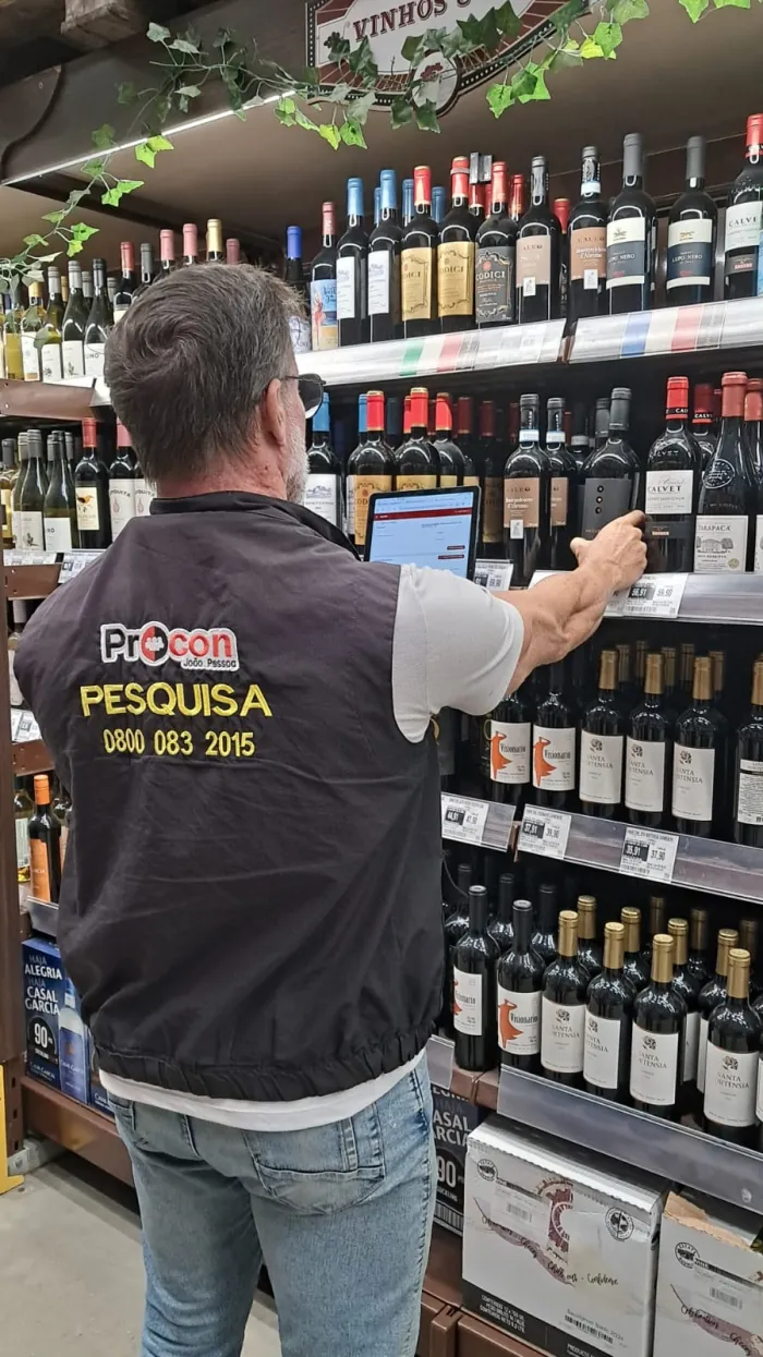 Procon-JP registra que diferença no preço do uísque nos supermercados ultrapassa os R$ 550,00