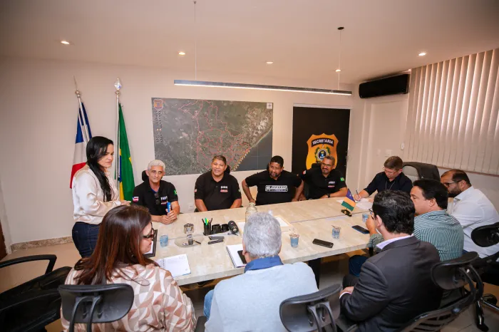 Prefeita promove diálogo com sindicato de vendedores ambulantes
