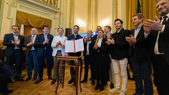 Leite assina ordem de início para obras de acesso asfáltico aos municípios de Quevedos e São José das Missões
