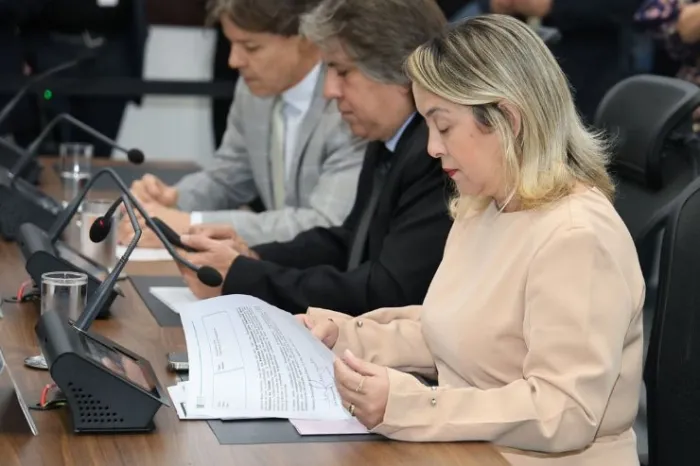 Nova Frente Parlamentar combate violência contra profissionais de saúde em MS