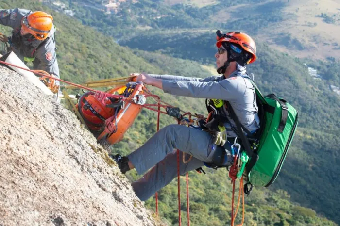 Rope Days movimentou Atibaia com simulações de salvamentos em altura