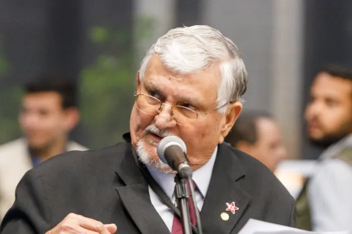 Zeca cobra transparência da FCMS sobre valores oriundos do Ministério da Cultura