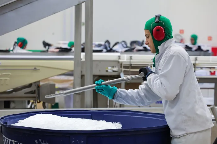 Indústria encerra primeiro semestre com alta de 4,4% em Santa Catarina