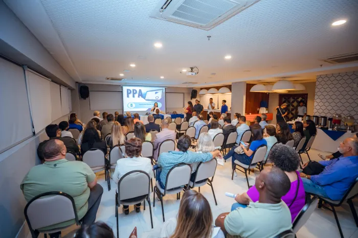 Prefeitura promove reunião técnica para tratar do Plano Plurianual 2026-2029