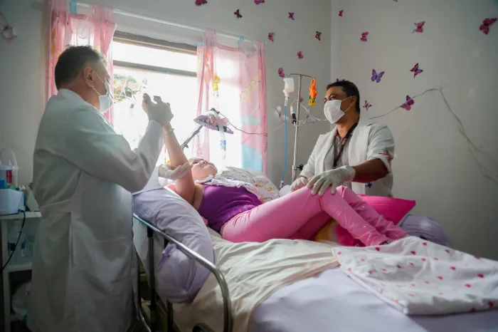 Serviço de Atenção Domiciliar garante assistência contínua e humanizada a pacientes restritos ao leito