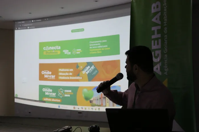 Agehab abre novo ciclo para que municípios apresentem terrenos para construção de casas a custo zero (Fotos: Octacílio Queiroz e Edgard Soares)