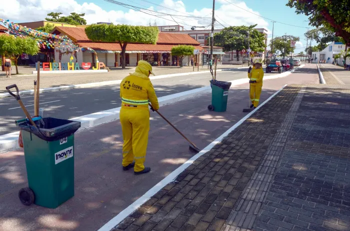 Emlur executa serviços de conservação em diversos bairros da Capital