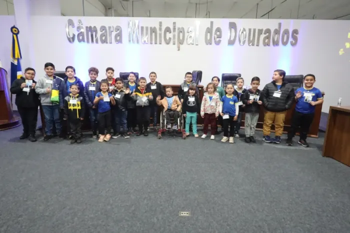 Câmara recebe alunos que vão homenagear os 90 anos de Dourados no desfile de 7 de setembro