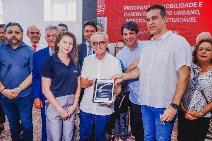 Cícero Lucena apresenta pacote de obras e a implantação da Zona Azul no Centro Histórico da Capital