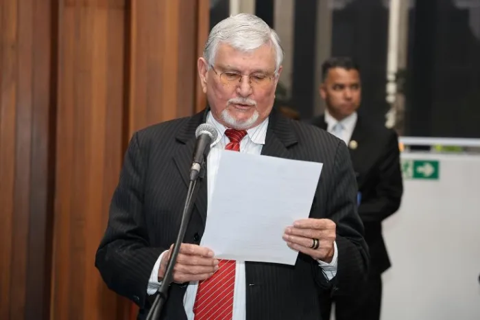 Zeca solicita investigação urgente sobre obras de pavimentação na rodovia MS-345