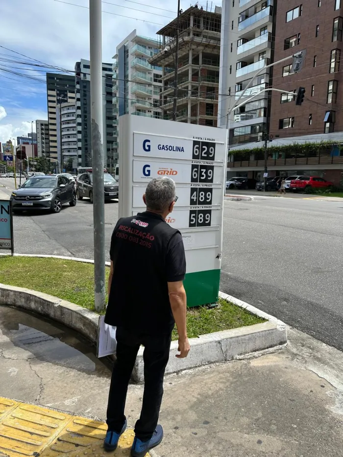 Operação do Procon-JP já autuou 57 postos por aumento irregular no preço da gasolina