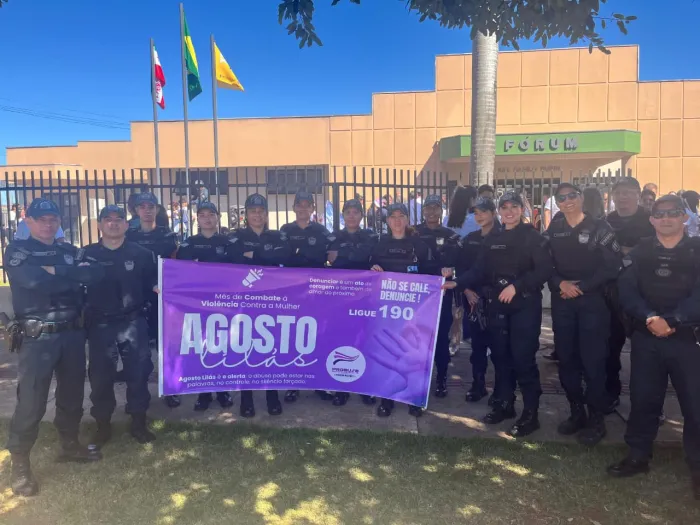 Polícia Militar participa de caminhada pelo fim do Feminicídio em Nioaque
