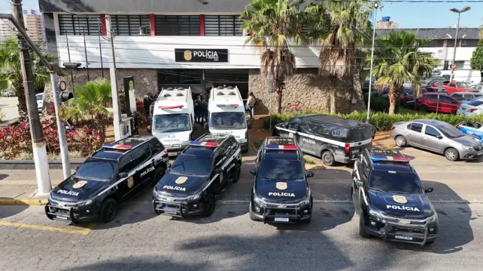 Operação do Deic prende 17 suspeitos por fraude em compras online