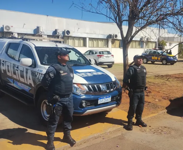 POLÍCIA MILITAR CAPTURA FORAGIDO DA JUSTIÇA EM CORUMBÁ