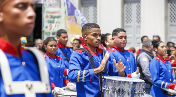 Ensaio Geral de Bandas Marciais movimenta os bairros Augusto Franco e Siqueira Campos