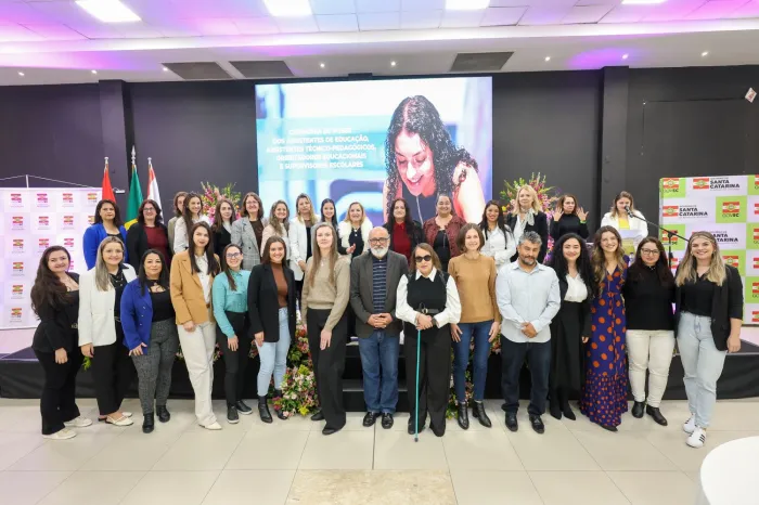 Profissionais administrativos aprovados no concurso público são empossados nesta segunda-feira