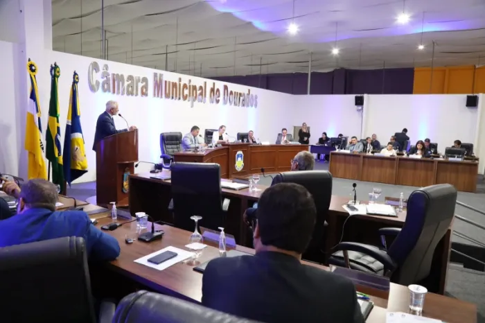 Vereadores de Dourados aprovam 14 projetos de lei na 28ª sessão ordinária
