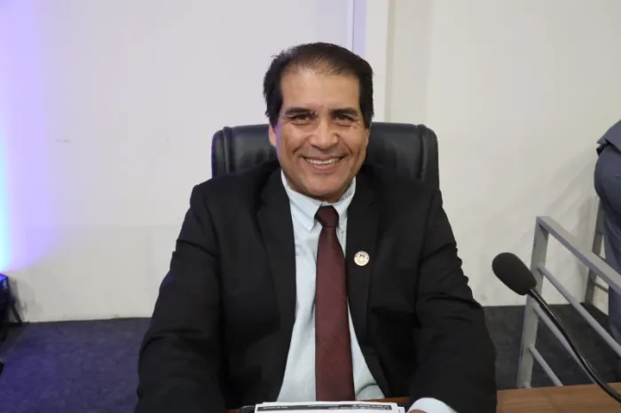 Vereador Souza reforça compromisso com habitação e contribui para viabilizar 198 casas populares em Dourados