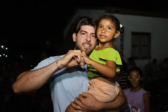 Deputado Davi Brandão celebra seu aniversário de 28 anos com grande gesto de solidariedade em Bacabal