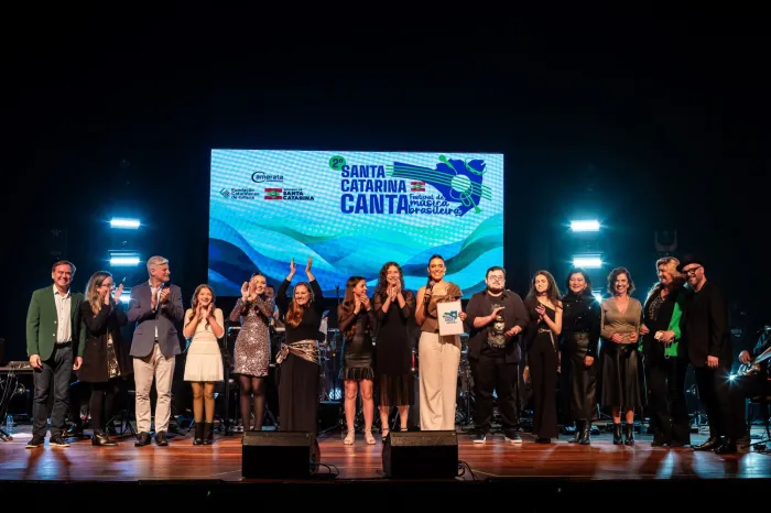 Audições de Concórdia selecionam seis artistas para a semifinal do Meio-Oeste do Santa Catarina Canta