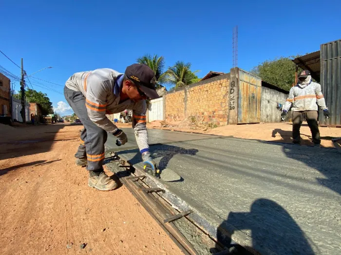 Ação Marabá: Dez ruas dos bairros da Paz e Carajás I recebem pavimentação em concreto