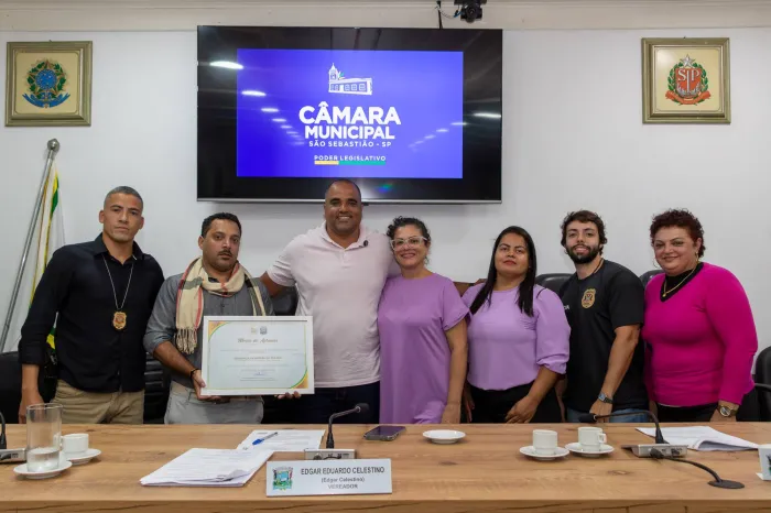 Câmara entrega Moção de Aplausos à Delegacia de Defesa da Mulher de São Sebastião