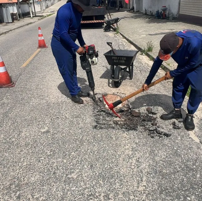 Seinfra realiza serviços de manutenção em mais de 40 bairros nesta quinta-feira