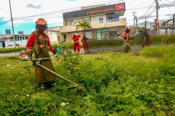 Serviços de conservação da Emlur contemplam 16 bairros nesta semana