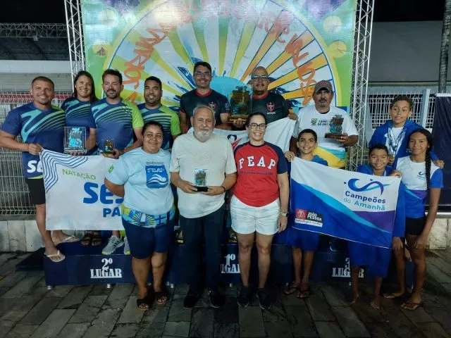 Fundação Campeões do Amanhã conquista 78 medalhas no Campeonato Paraibano de Natação