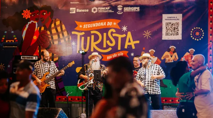 Forró e tradição cultural movimentam Segundona do Turista na Rua São João