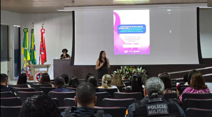 Governo do Estado promove capacitação para profissionais da rede de proteção à mulher de municípios sergipanos